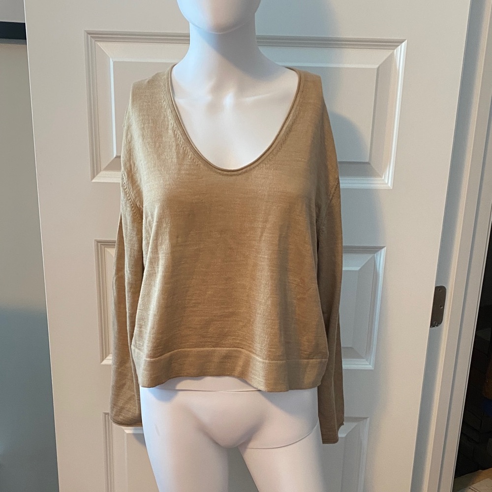 Banana Republic Tan Sweater